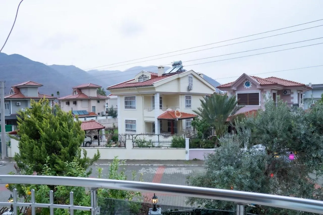 Villa Cozy Μαρμαρίς